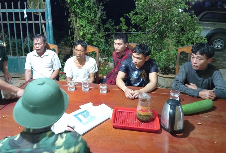 Kịp thời cứu nạn 5 ngư dân trên tàu cá bị cháy tại biển Cửa Tùng